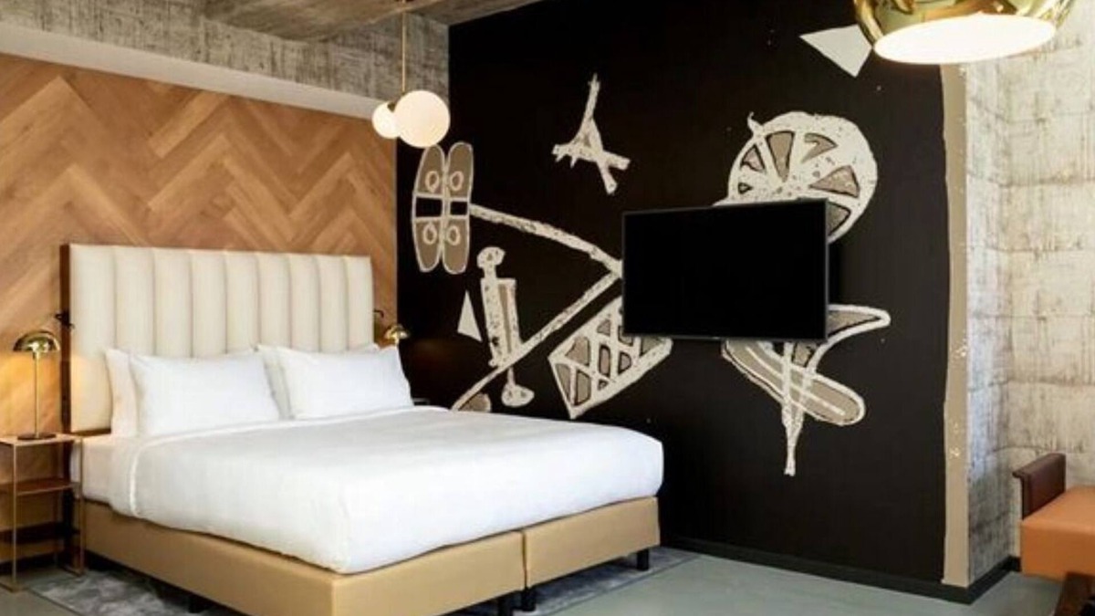 Kralingen-Crooswijk Hotel | Modern Comfort in Rotterdam Near Shops, Nightlife & Cultural Sights - 4 Units