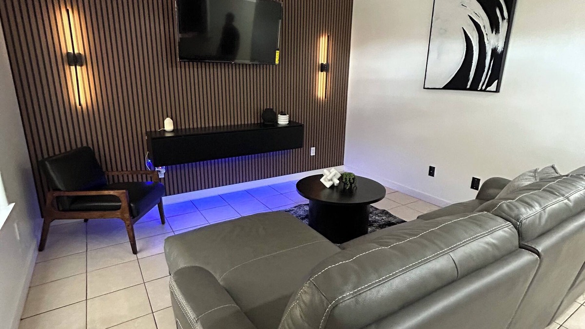 Brownsville House | Modern Comfort/Remodeled 3-Bed, 2-Bath Retreat