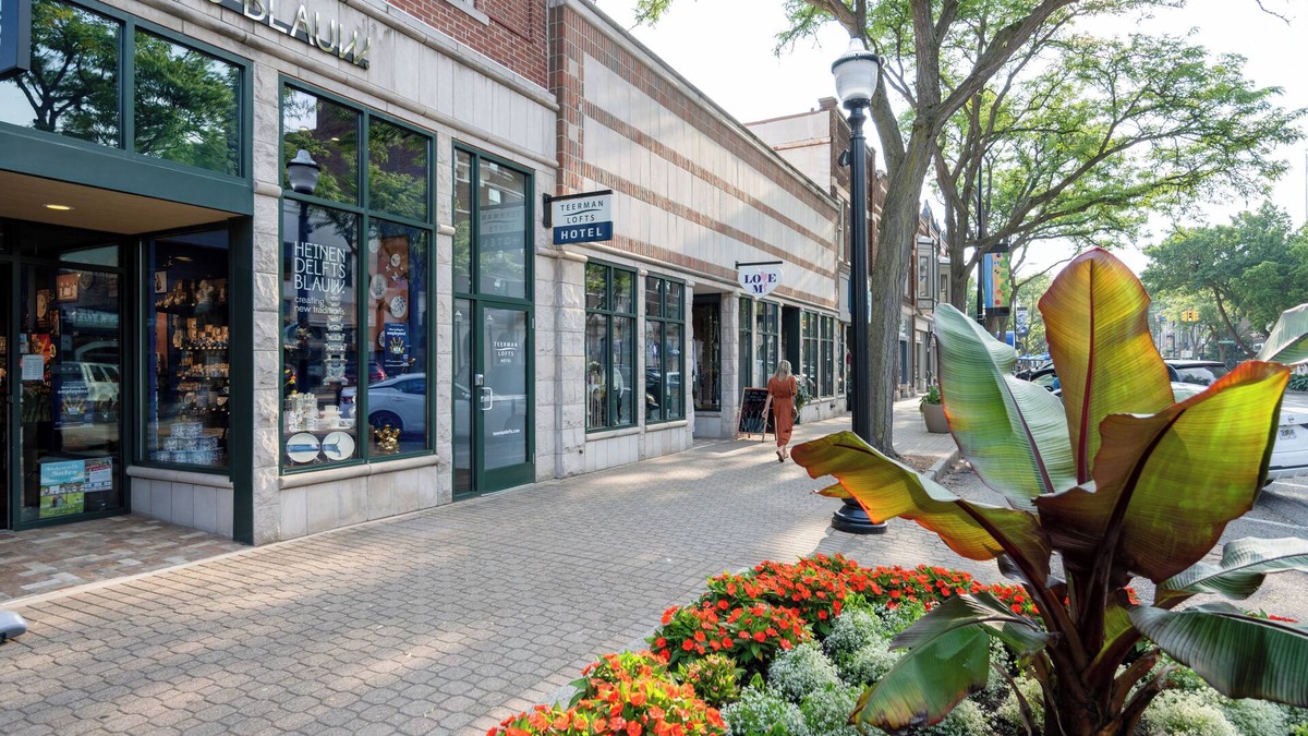 Holland Condo | Modern Condo Downtown Holland: The Erie