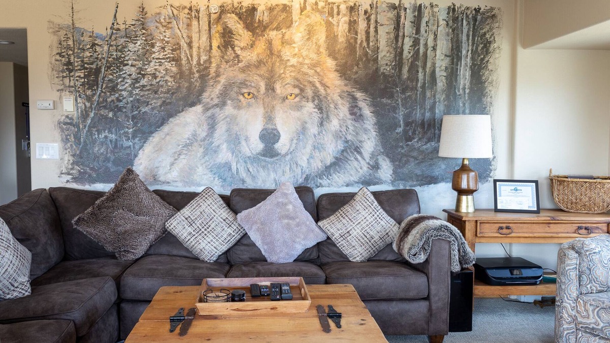 Frisco Condo | Modern Condo. Hot tub. Amazing Lake views. Mural.
