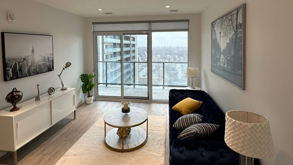 Cambridge Apartment | Modern Condo in Downtown Cambridge - monthly options .