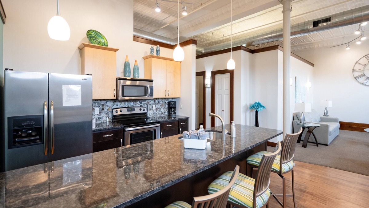 Holland Condo | Modern Condo in Downtown Holland: The Huron