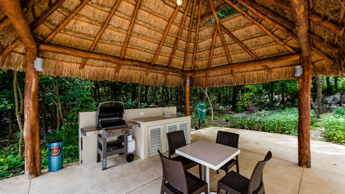 Akumal Condo | Modern Condo in Gated Comm. Pool, WiFi in Gorgeous Tropical & Tranquil Setting