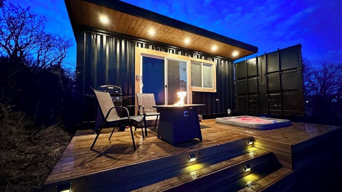 Monument Cottage | Modern Container Tiny Home Private Hot Tub