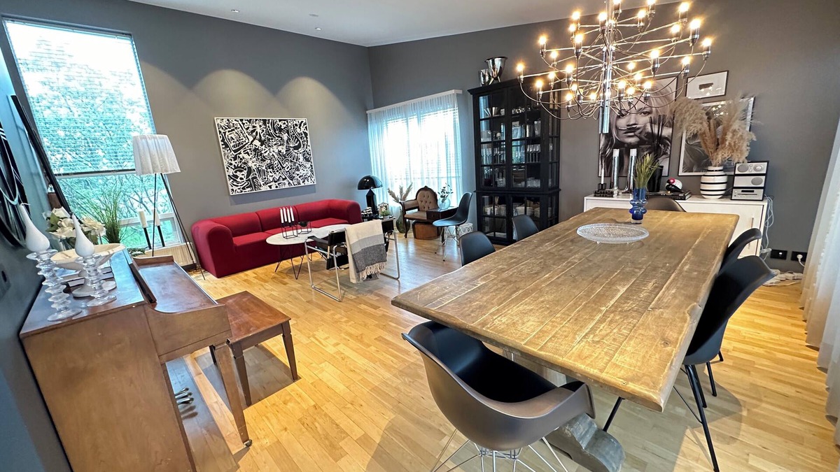 Grafarholt House | Modern cosy family friendly house in Reykjavik