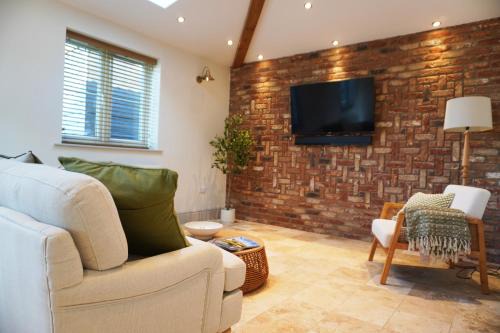Norwich House | Modern Cottage in Colney, Norwich