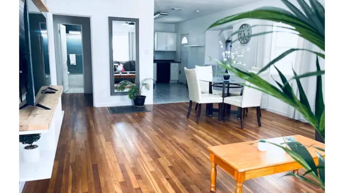 Deming House | Modern & Cozy Getaway