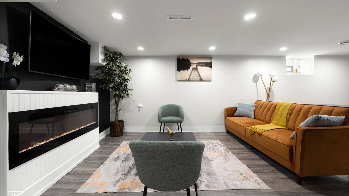 Chicago Apartment | Modern Cozy Luxurious Stay 13 mins to Downtown Chicago