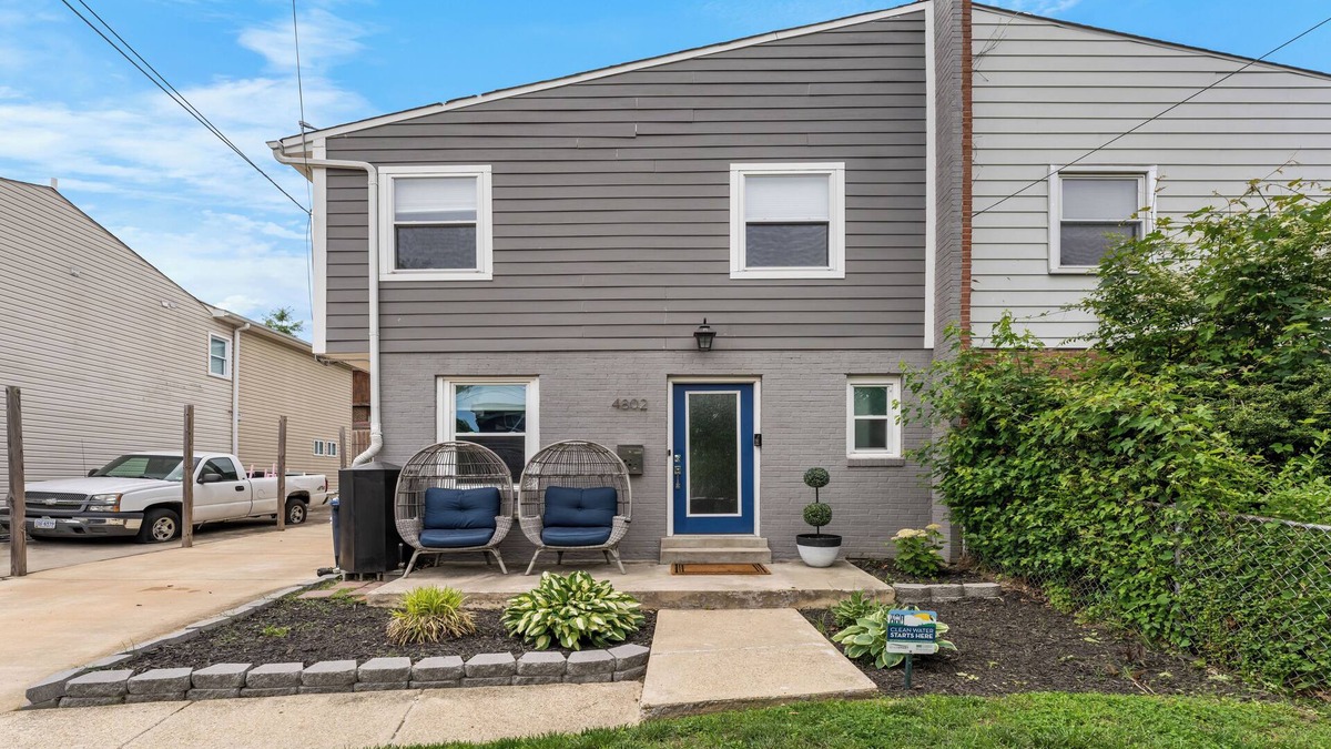 Michigan Park House | Modern DC Retreat w/Parking for 4 Cars! -Brookland