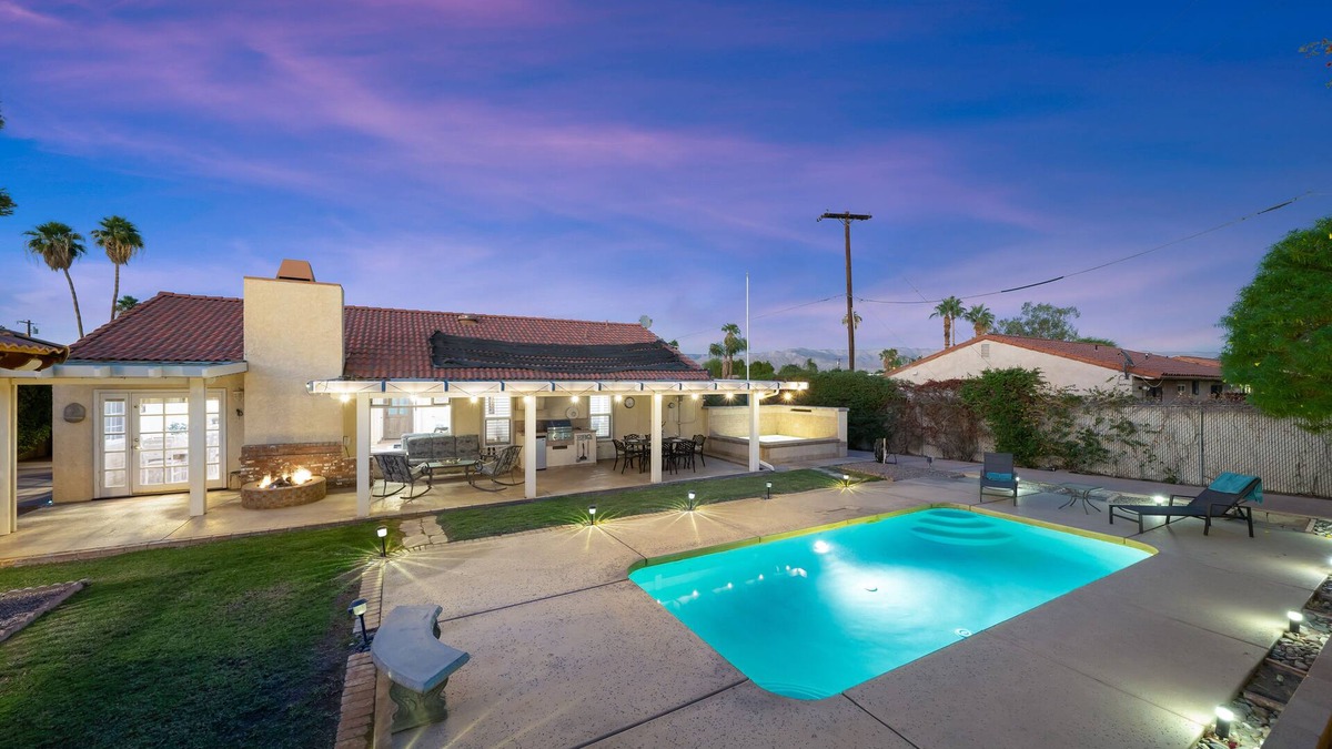 Bermuda Dunes House | Modern Desert Home with Gorgeous Mountain Views