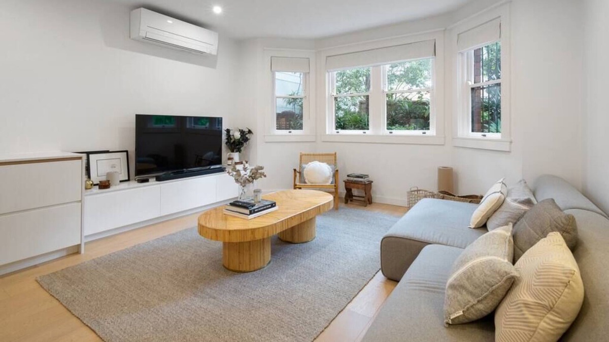 Double Bay Apartment | Modern Double Bay Apartment - 2min Walk To Beach