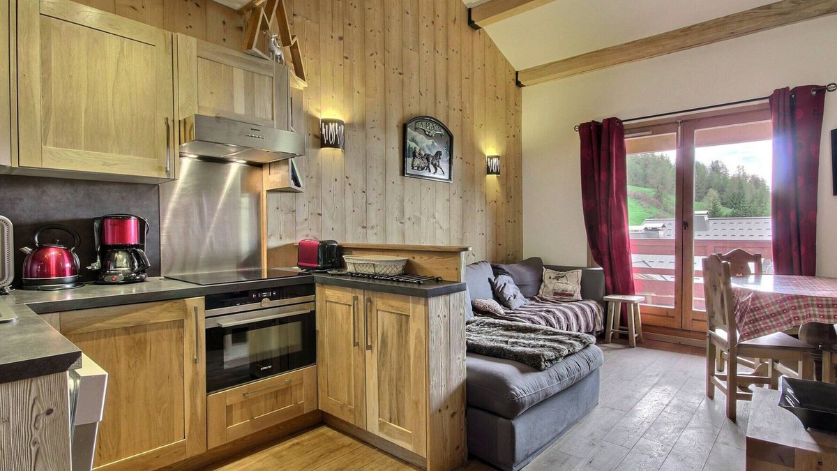 Plagne 1800 Apartment | Modern duplex at the foot of the slopes for 6 people