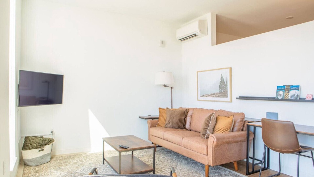 Yankee Hill Apartment | Modern East Side 1BR Apt with Balcony, Pool, and Gym