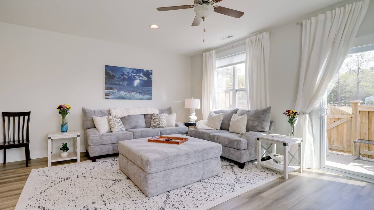 Hampstead House | Modern Family Home in Hampstead w/Patio & Grill!