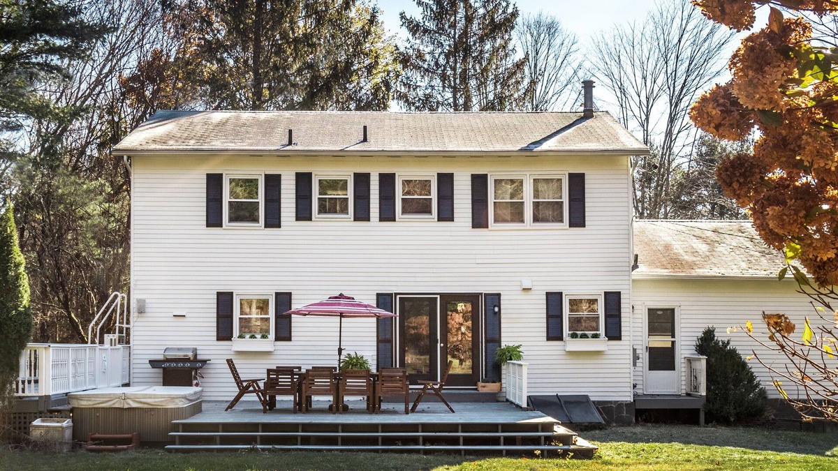 Bearsville House | Modern Farmhouse Getaway