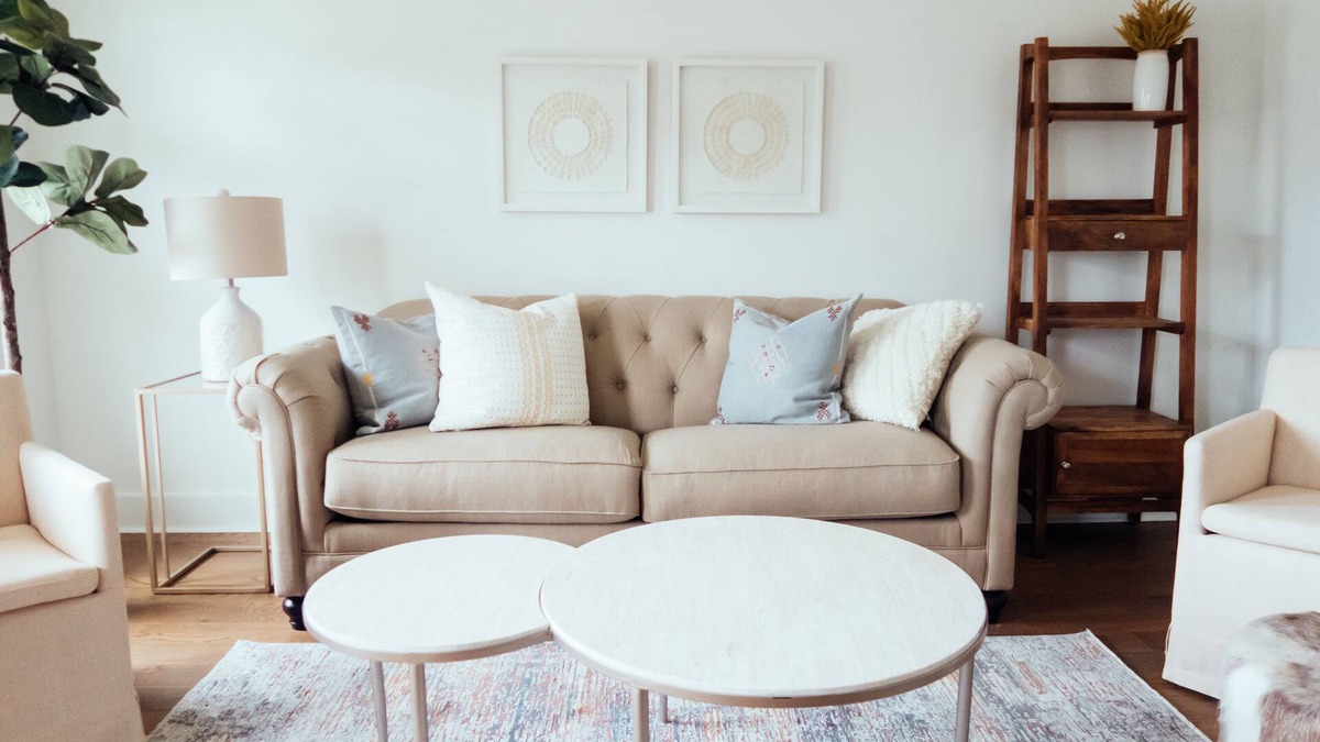 Cookeville House | Modern Farmhouse with Golf Course Views