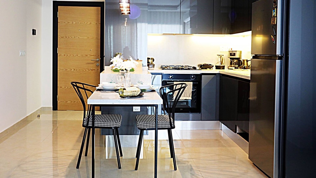 Yenisehir Apartment | Modern Flat w Balcony Near Kyrenia Gate in Nicosia