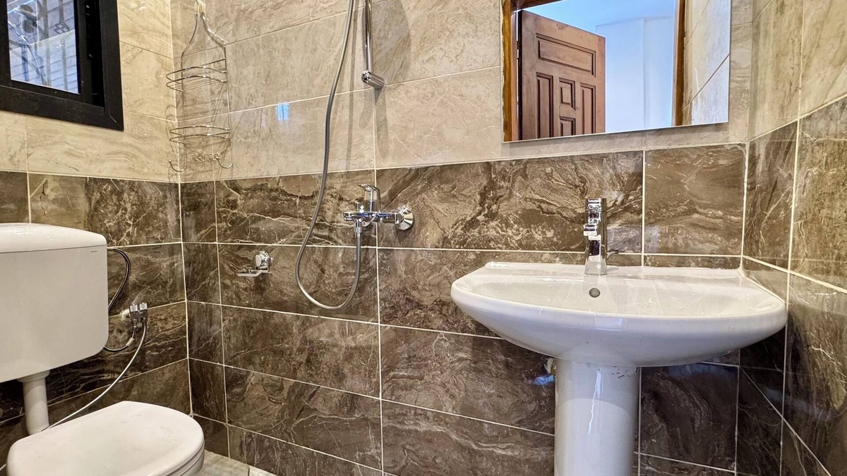 Douala Apartment | Modern furnished room RDC (DEIDO). KGV PRESTIGE RESIDENCE (DOUALA)