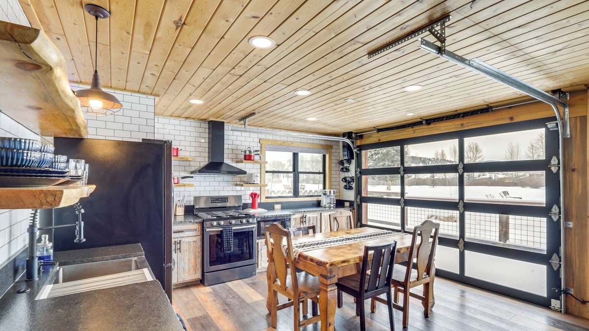 Granby Cabin | Modern Granby Retreat: Fish, Hike & Relax!