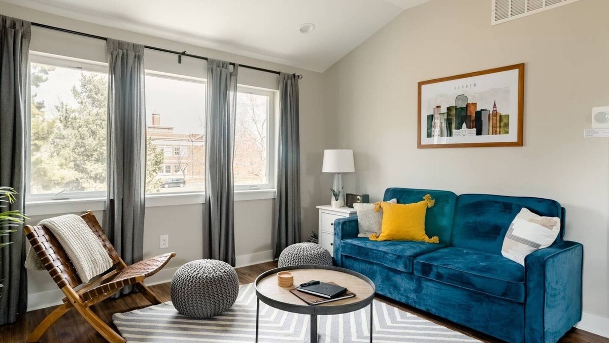 Whittier House | Modern Guesthouse ♥ Garage Parking ♥ Walk to RiNo ♥ Private Patio