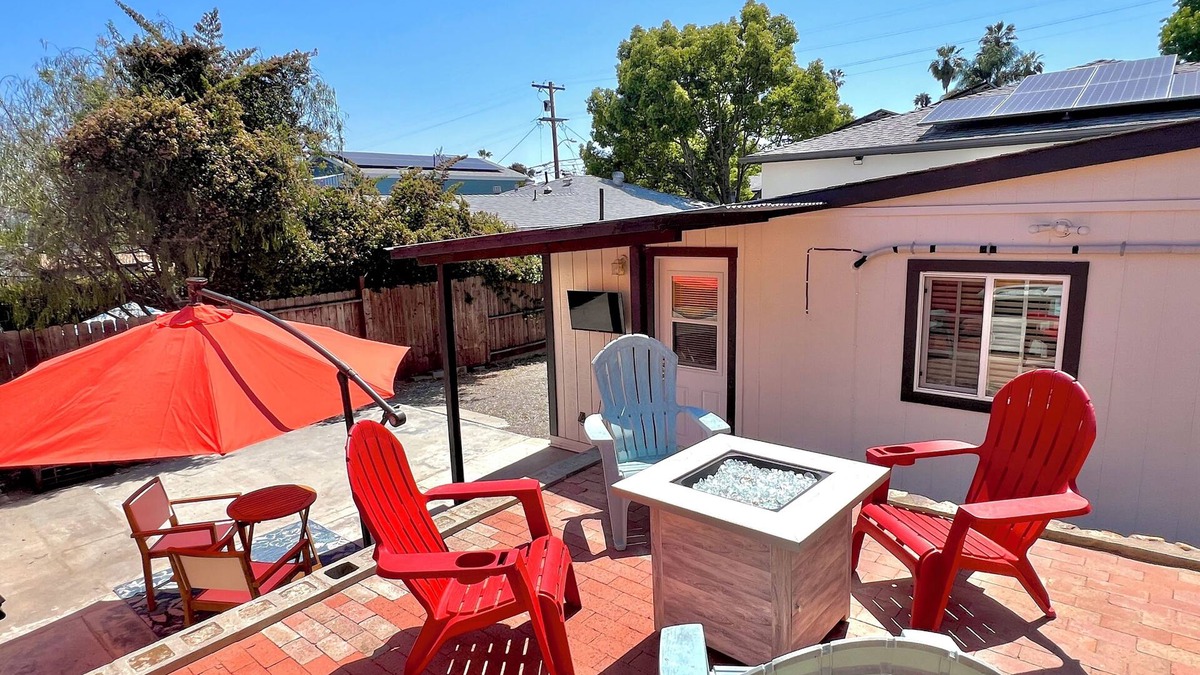La Mesa Apartment | Modern Guesthouse Studio✸2-Level Fenced Patio✸Near La Mesa Village✸Pets Welcome