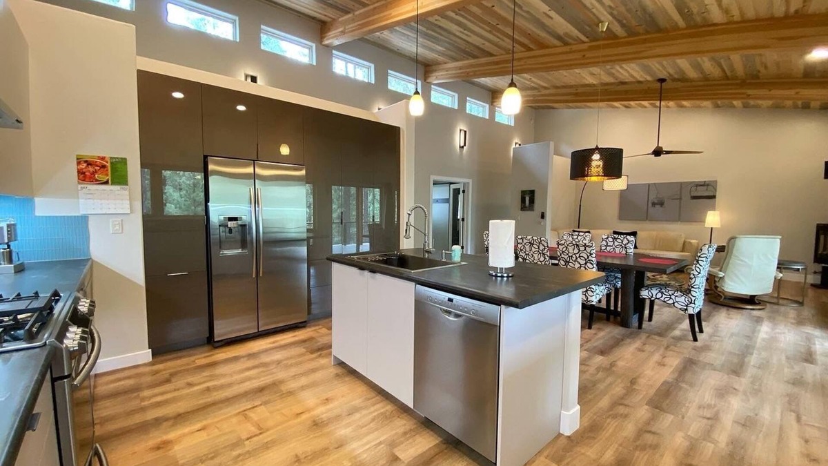 Vallecito House | Modern Hideaway with Great River Fishing!
