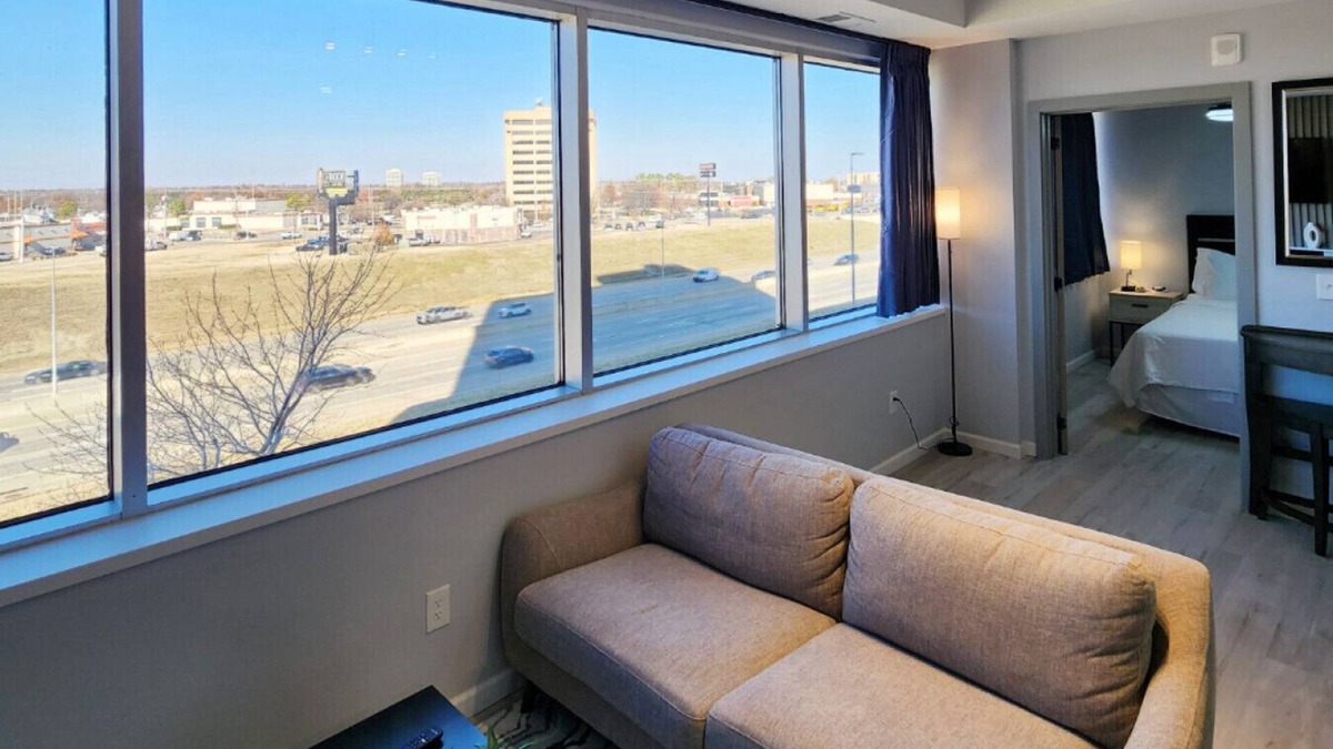 Tulsa Apartment | Modern High-Rise Apartment - 1