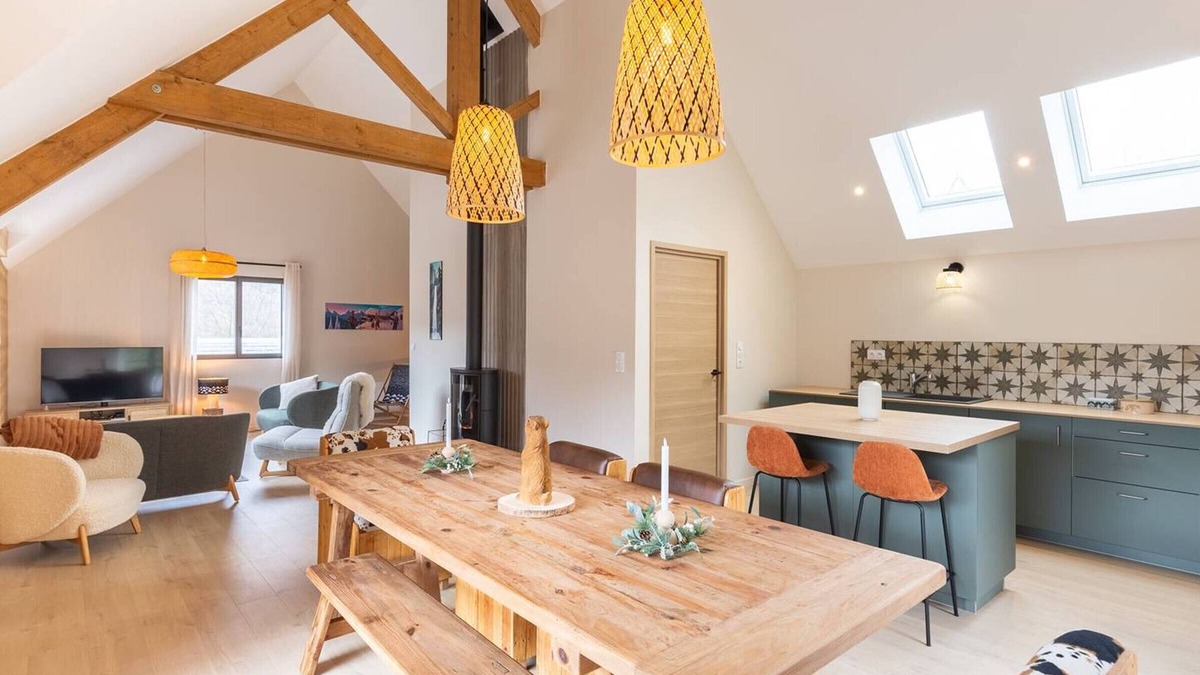 Peyragudes House | Modern Home for 8 with WiFi, Garage, Near Loudenvielle Ski, Bike, Hike