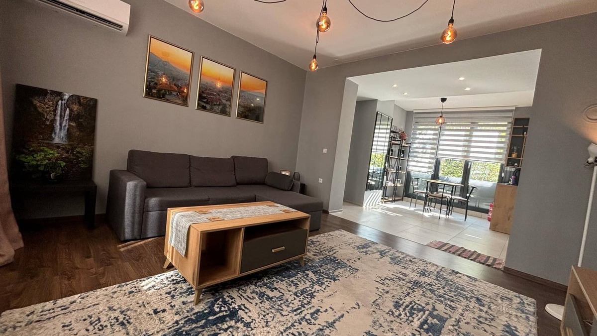 Novo Sarajevo Apartment | Modern home with King-Size Bed ! Ideal for Digital Nomads