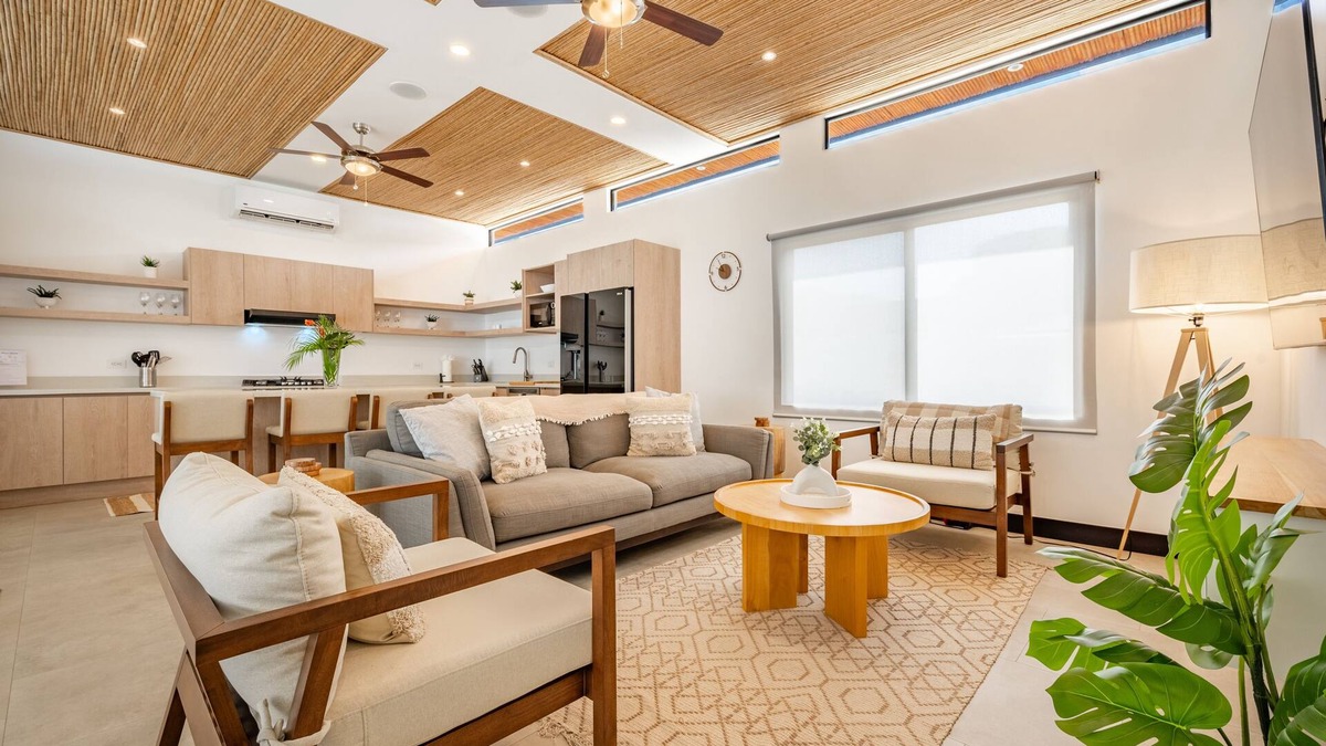 Tamarindo House | Modern home with private pool, washer/dryer, and WiFi-centrally located