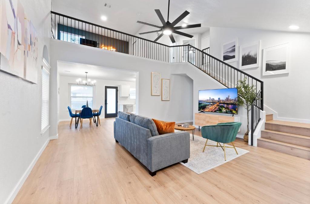 Pflugerville House | Modern & Homey 3BR Home, Remote Work Friendly, King Beds, Fast WiFi