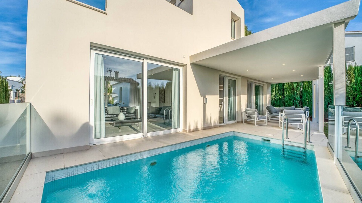 Cielo de Bonaire Ski Chalet | Modern house Margalida near sea in Alcudia