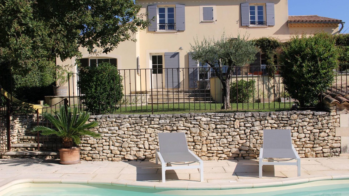 Saint-Paul-Trois-Chateaux House | Modern house with pool Drôme provençale