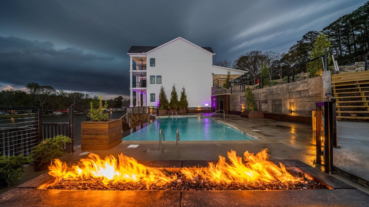 Mid America House | Modern Lake Hamilton Tri-Level Luxury Townhouse!