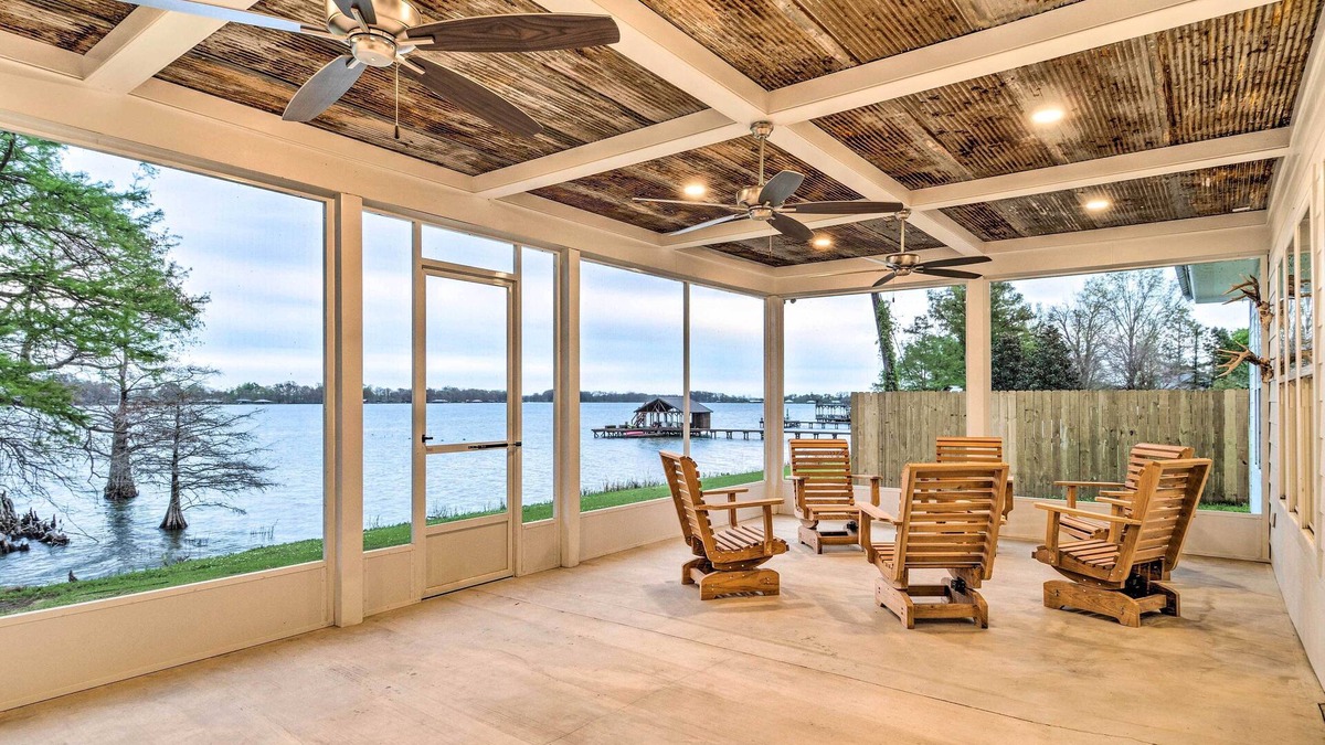 St. Joseph House | Modern Lake House on Lake Bruin: Pier & Boat Slip!