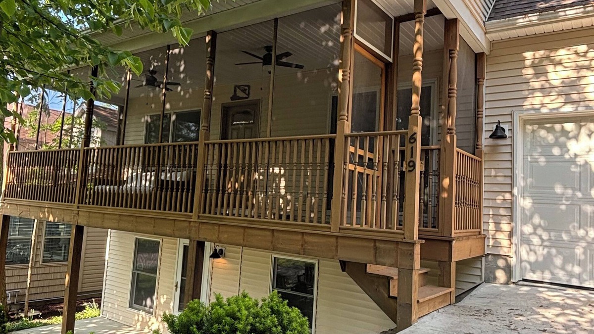Lakeside House | Modern Lakeside Chautauqua Cottage Perfect for Families: gate fees not included
