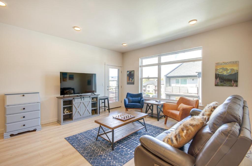 Livingston Apartment | Modern Livingston Condo Near Yellowstone River!