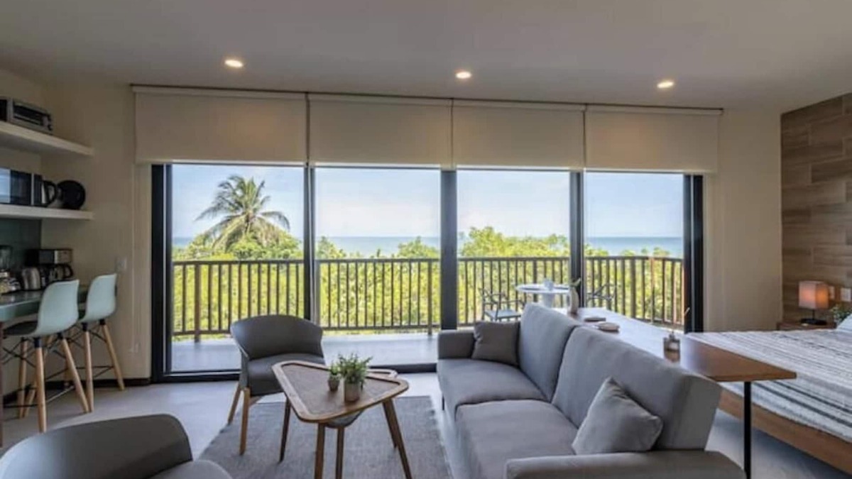 Isla Holbox Apartment | Modern Loft with Gorgeous Ocean Views - D102