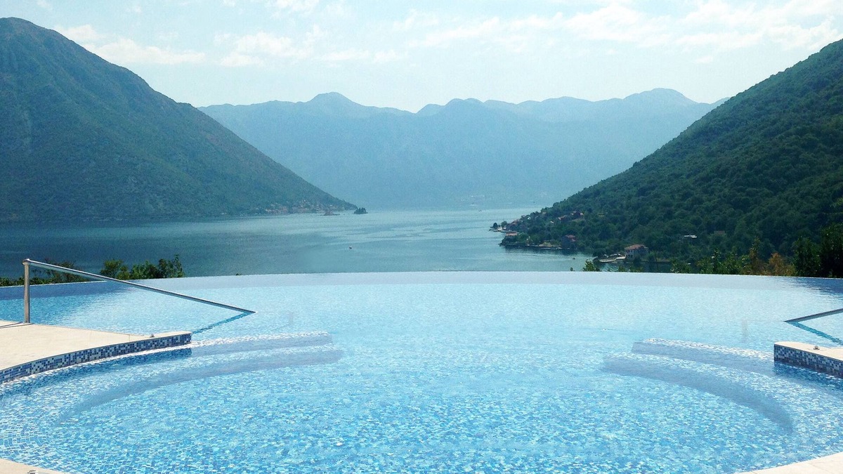 Donji Morinj Apartment | Modern Lux Lavender Bay Resort Apartment - with infinity pool, sauna, amenities