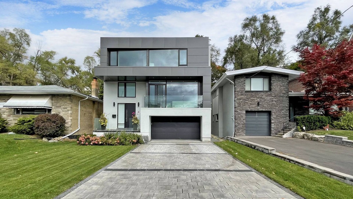 Midtown Toronto House | Modern Luxury 5 Bedroom House - Midtown Toronto