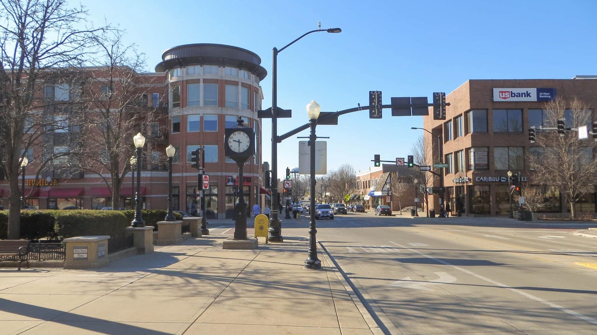 Downers Grove House | Modern Luxury in Downers Grove