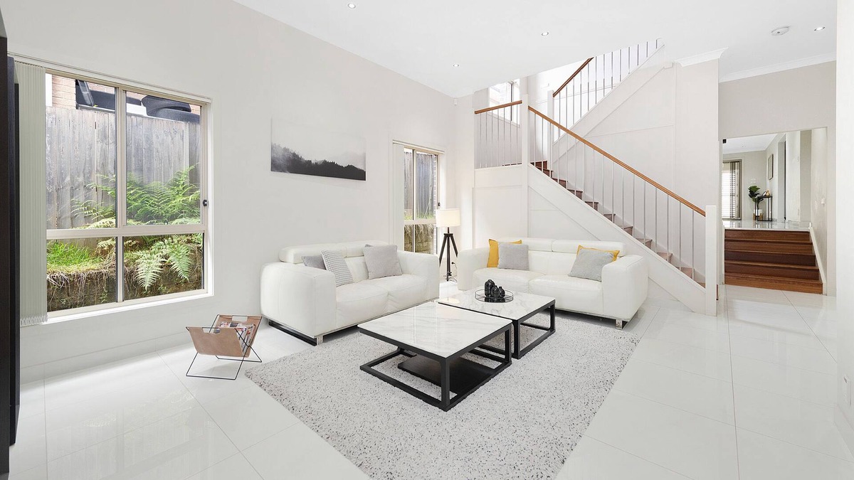 West Ryde House | Modern Luxury Spacious Home Sydney close to Shops