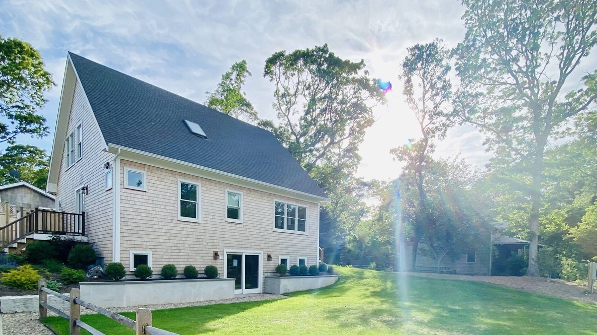 Lagoon Heights House | Modern Martha's Vineyard Retreat in Oak Bluffs