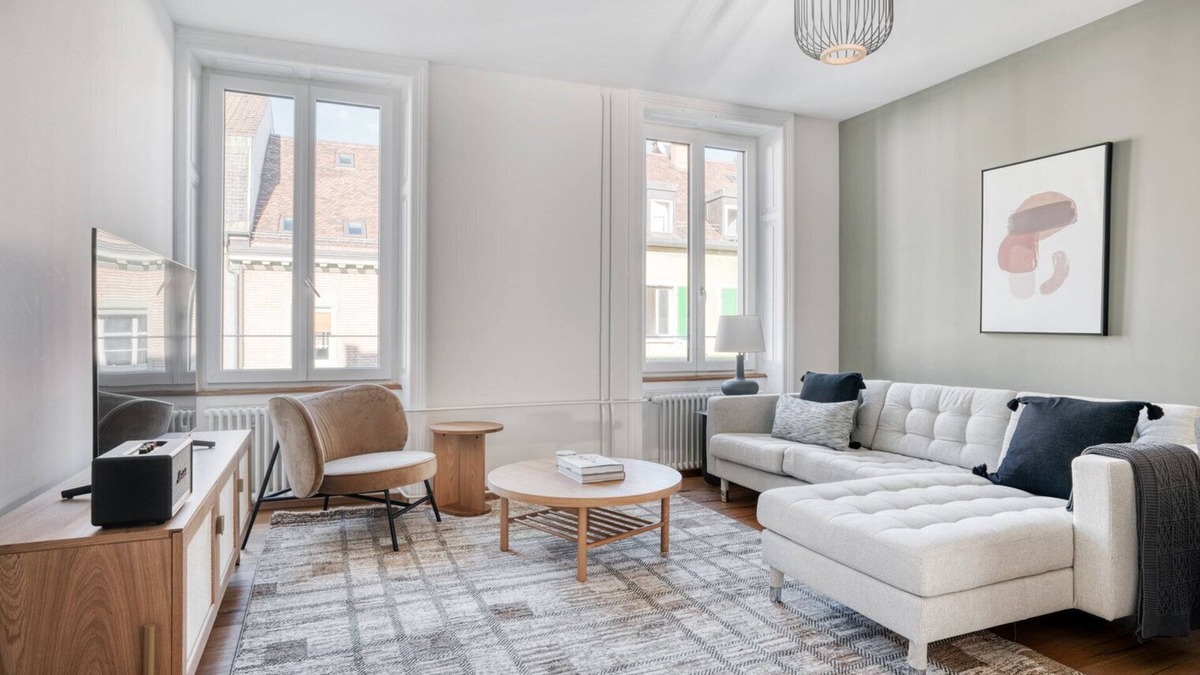 Basel City Centre Apartment | Modern Matthäus 3 Room w/Storage, nr Market, by Blueground