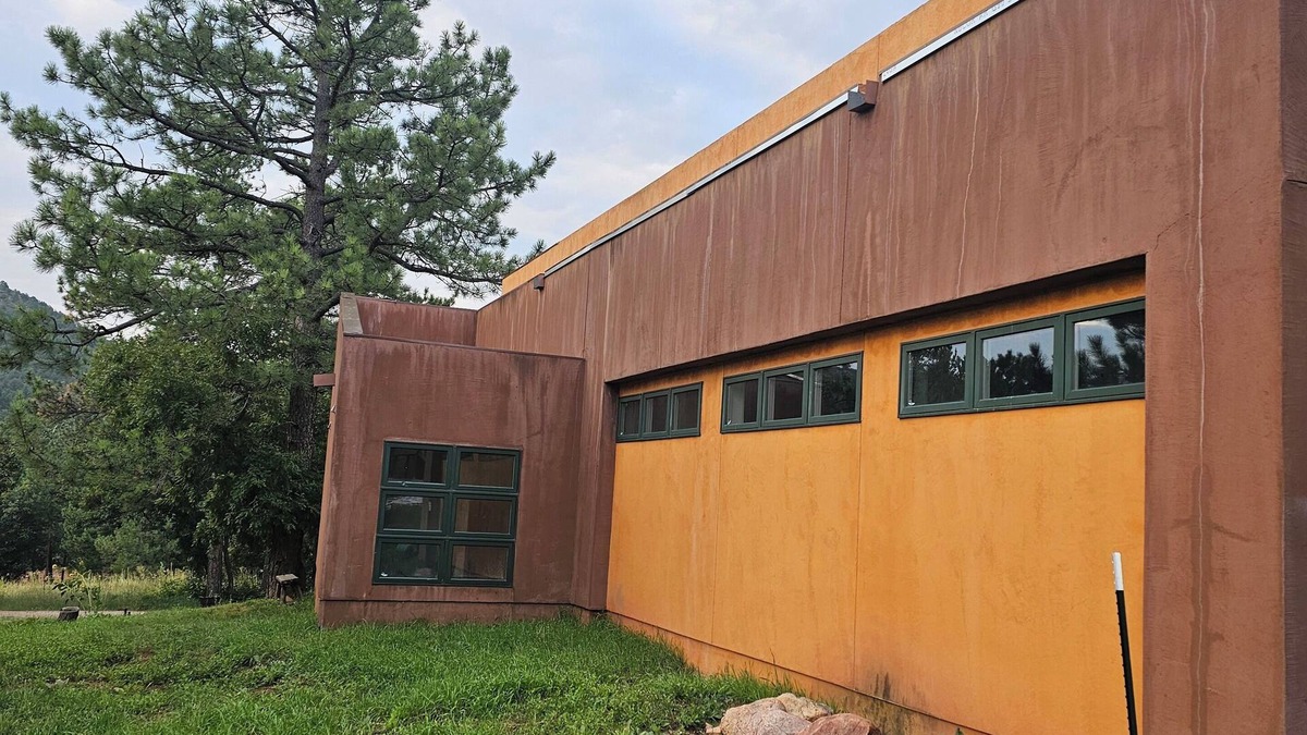 Colorado Springs House | Modern Meets Mountains in charming Colorado Springs