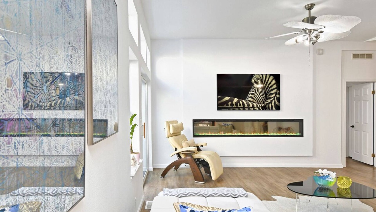 Topanga House | Modern Mountain-Top Designer Los Angeles Home. State of Art