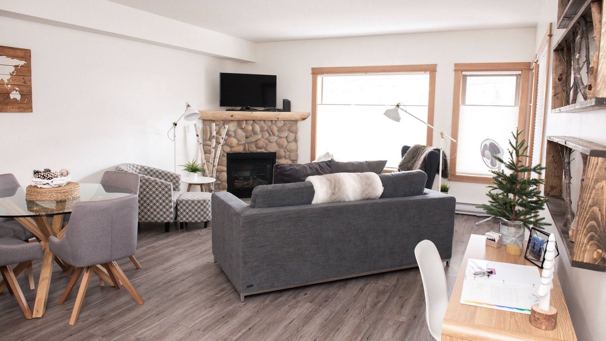 Canmore Condo | Modern Mountain View Condo in Prime Central Location: Bliss at Canmore Crossing!