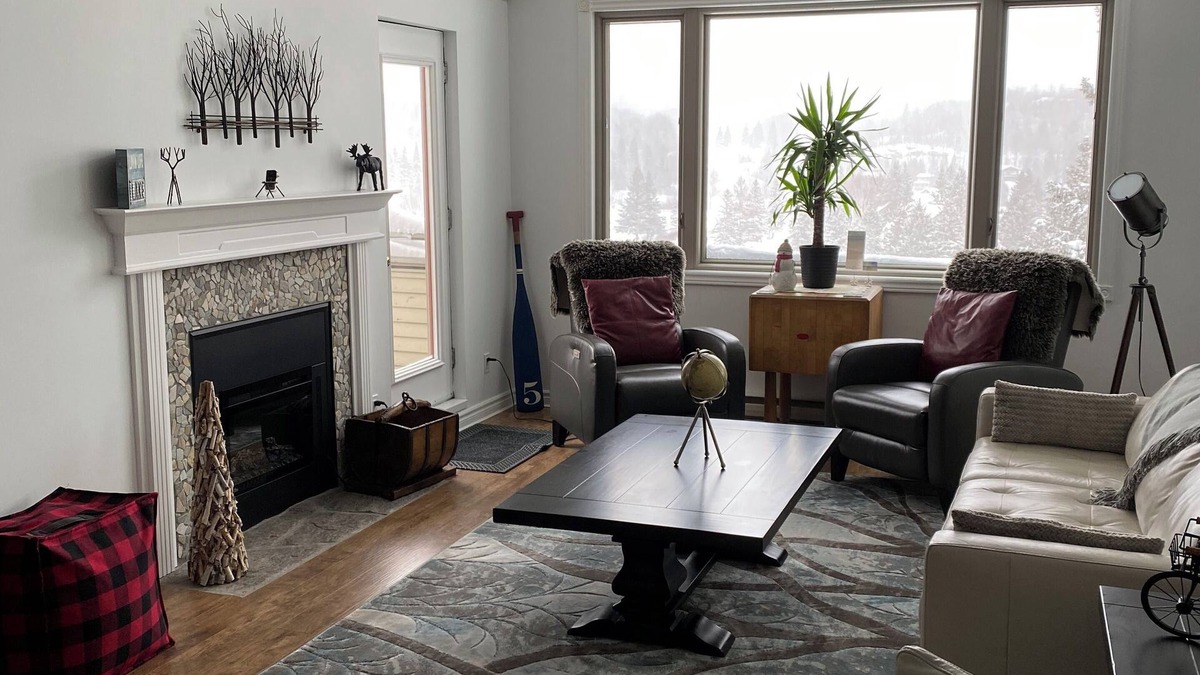 Huntsville Condo | Modern Muskoka Executive 1 bedroom Loft/Condo