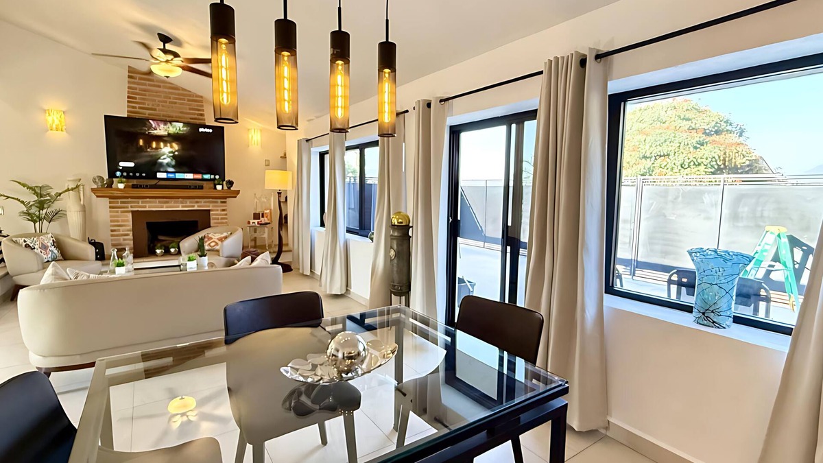 Ajijic House | Modern Luxurious 2 Bed Home in Ajijic - Breathtaking Patio - Fantastic Location