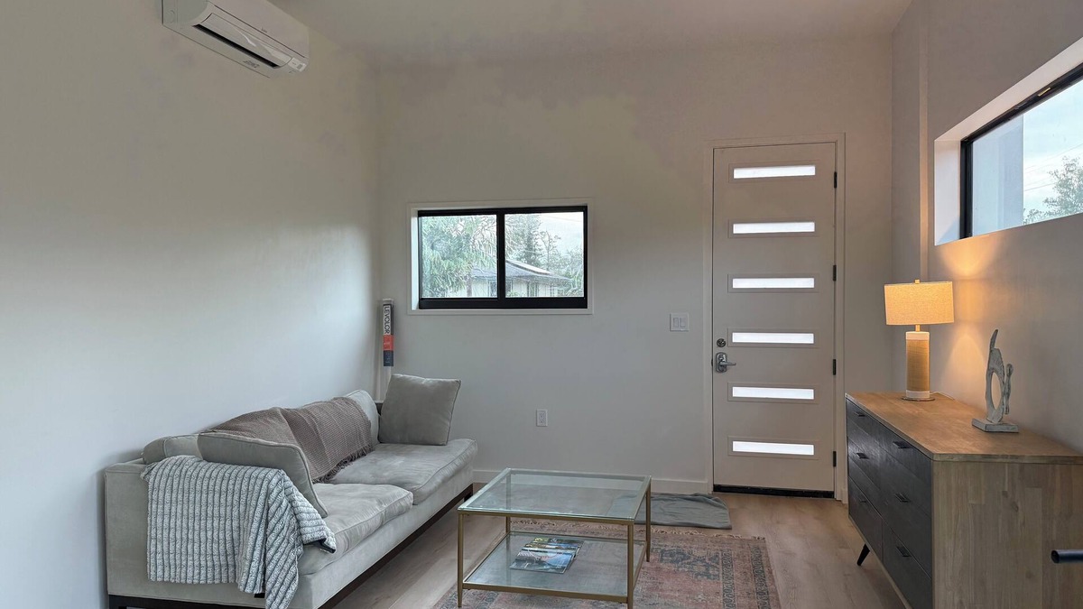 Waialua Apartment | Modern New Beach Apartmen NS